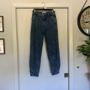 Women’s Abercrombie Ultra High Rise Medium-Washed Denim Jeans